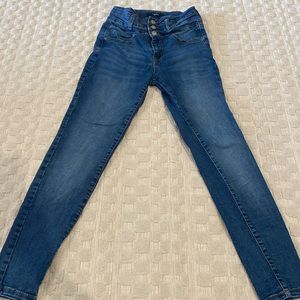 Like New Aeropostale Jeans Size 6
